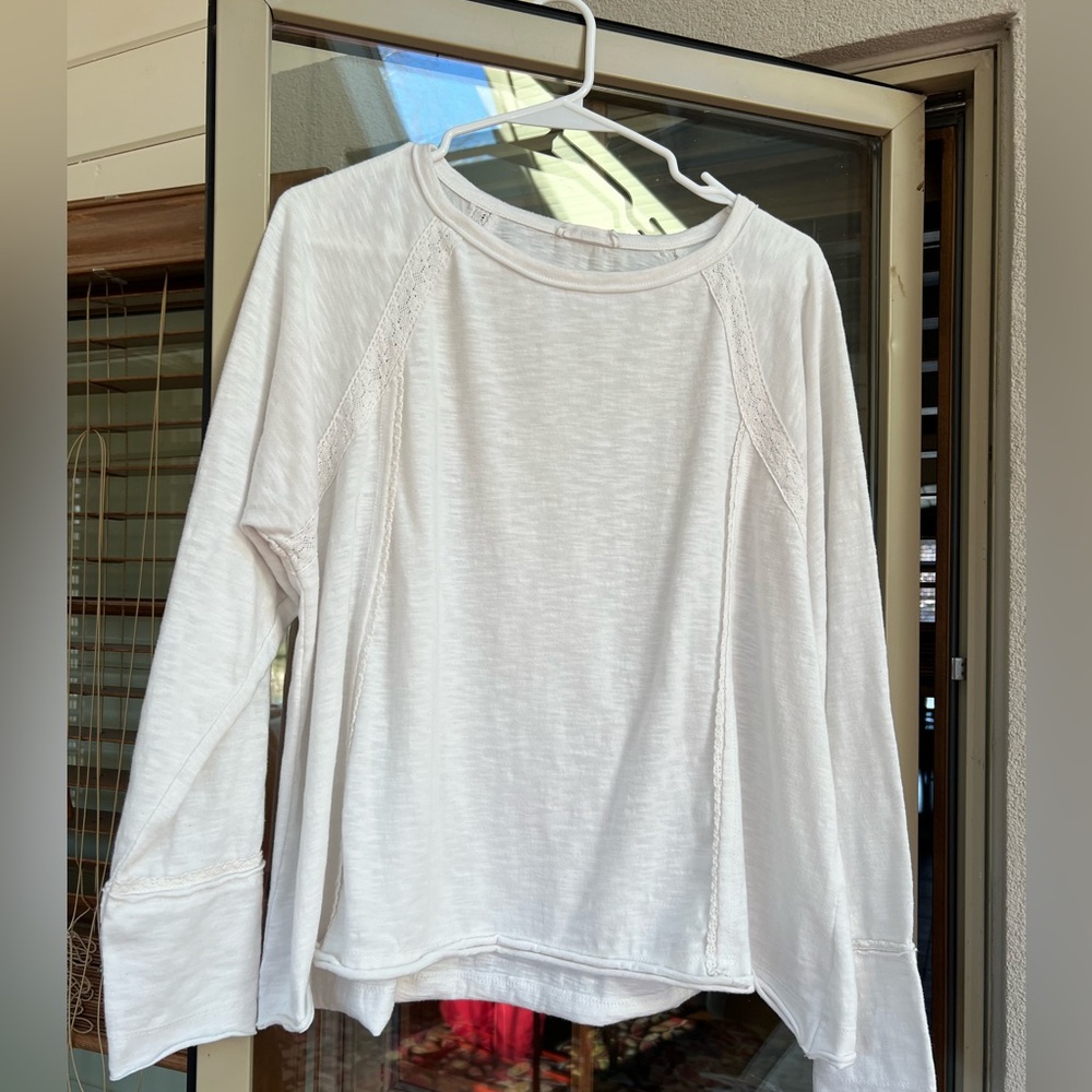 Rue raglan top size L